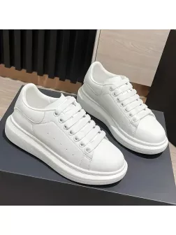 Adidasi dama casual vip 111